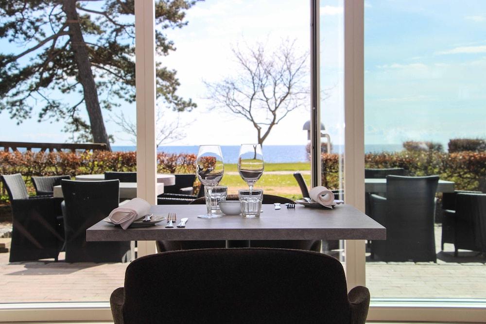 Fredensborg Badehotel Rønne Exteriér fotografie