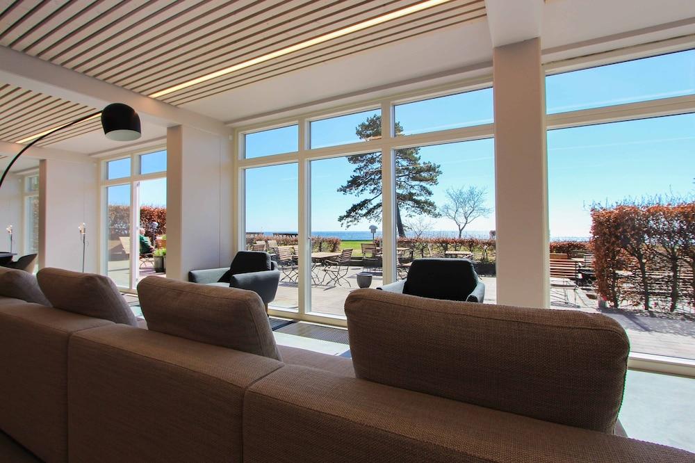 Fredensborg Badehotel Rønne Exteriér fotografie